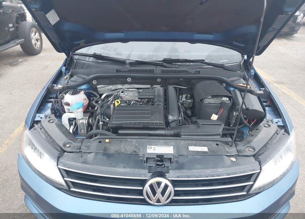 2017 VOLKSWAGEN JETTA 1.4T SE VIN: 3VWDB7AJ9HM316028
