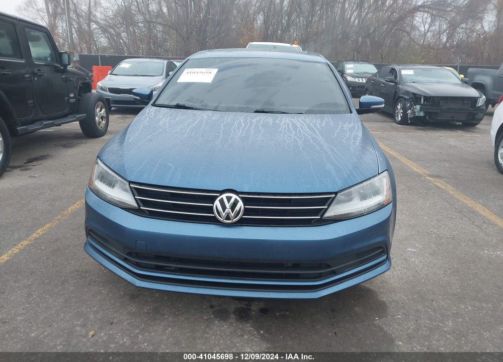 2017 VOLKSWAGEN JETTA 1.4T SE VIN: 3VWDB7AJ9HM316028