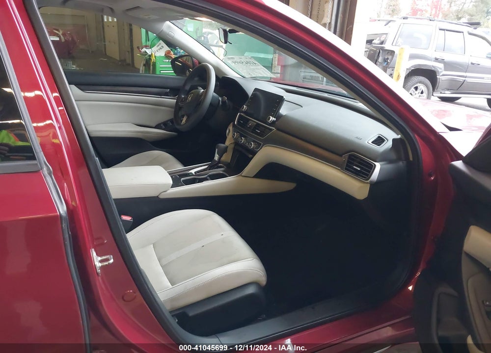 2018 HONDA ACCORD EX VIN: 1HGCV1F43JA189867