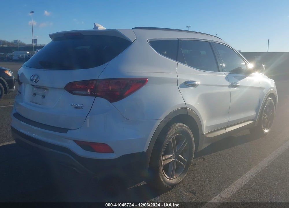 2018 HYUNDAI SANTA FE SPORT 2.4L VIN: 5NMZUDLB4JH078749