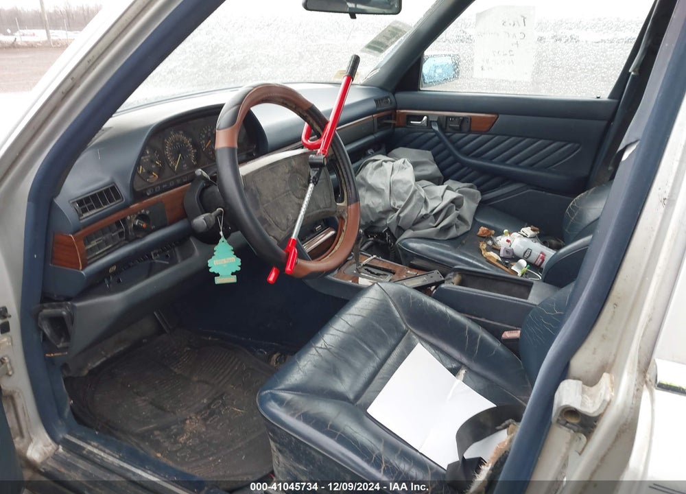 1990 MERCEDES-BENZ 420 SEL VIN: WDBCA35E4LA524068