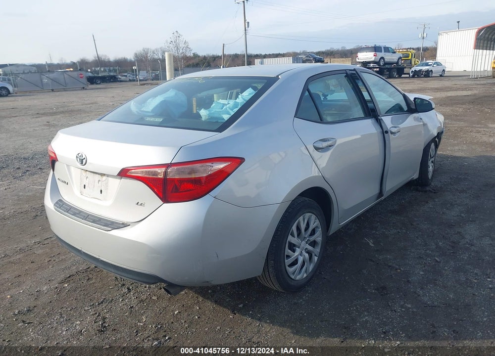 2018 TOYOTA COROLLA LE VIN: 2T1BURHE5JC013108