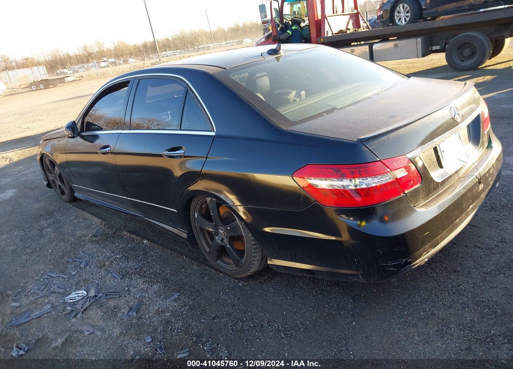 2011 MERCEDES-BENZ E 550 VIN: WDDHF7CB6BA323110