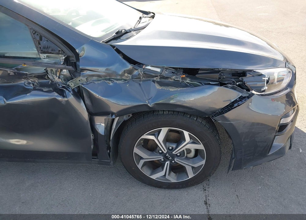 2021 KIA FORTE LXS VIN: 3KPF24AD7ME329949