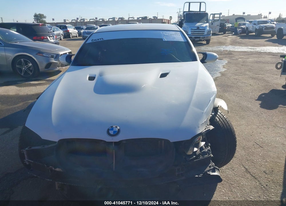 2011 BMW M3 VIN: WBSPM9C57BE203822