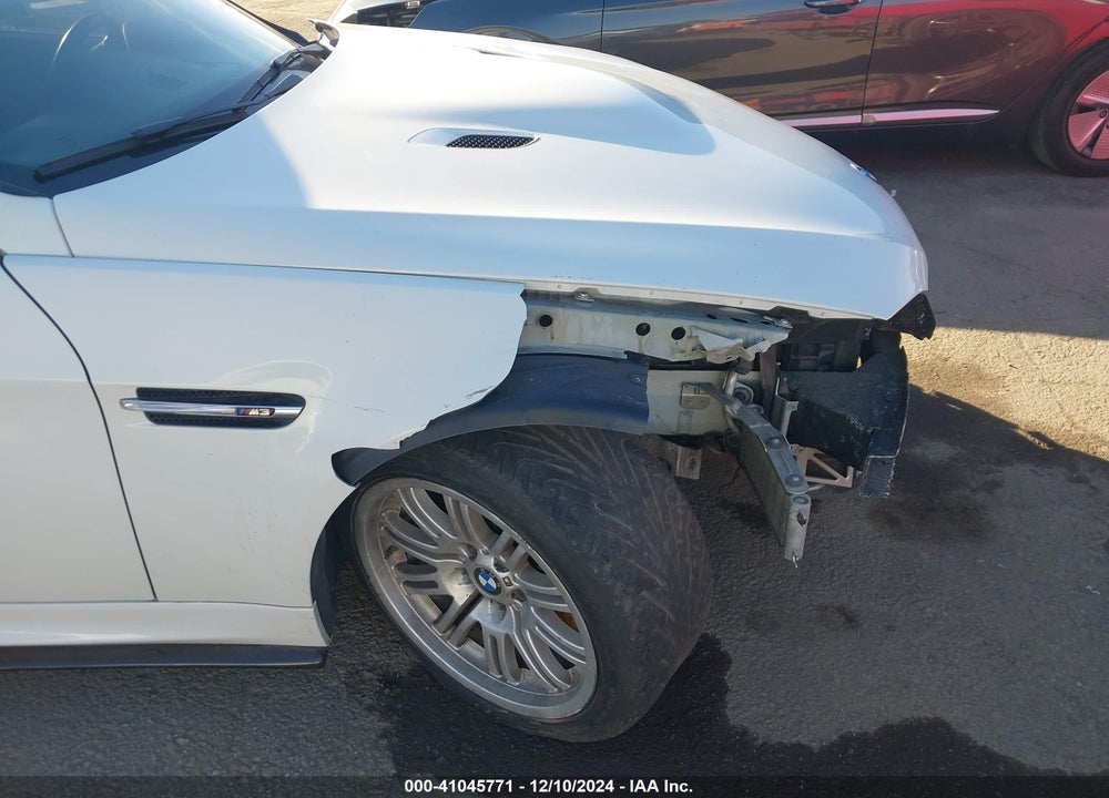 2011 BMW M3 VIN: WBSPM9C57BE203822