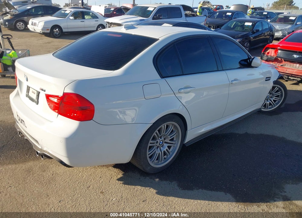 2011 BMW M3 VIN: WBSPM9C57BE203822