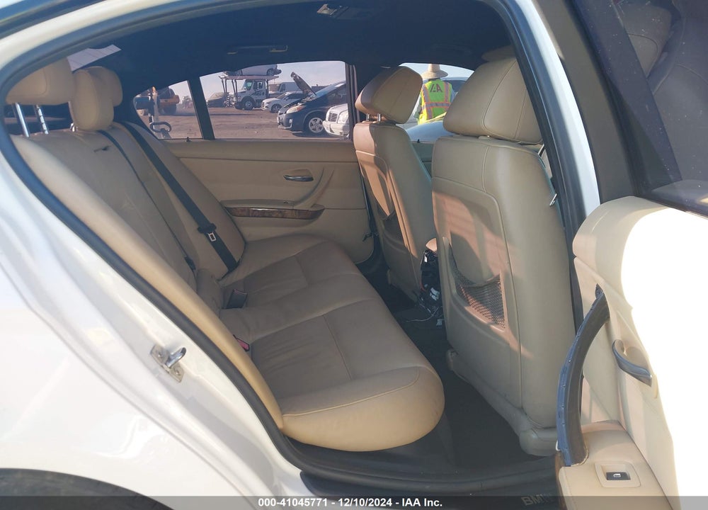 2011 BMW M3 VIN: WBSPM9C57BE203822