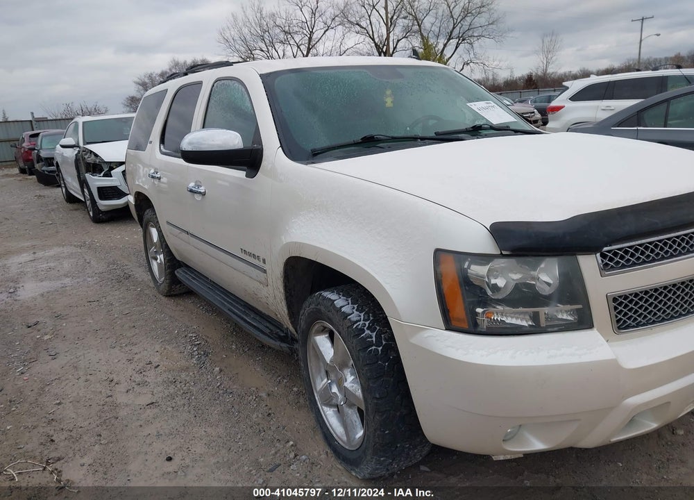 2009 CHEVROLET TAHOE LTZ VIN: 1GNFK33089R276931