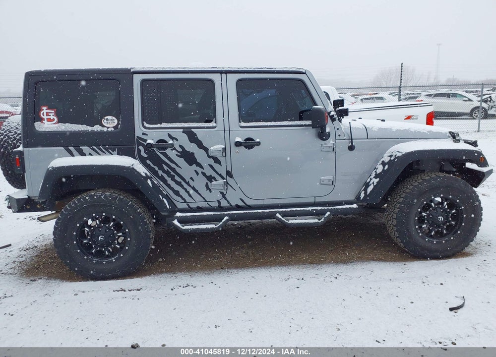 2013 JEEP WRANGLER UNLIMITED SPORT VIN: 1C4HJWDG2DL701640