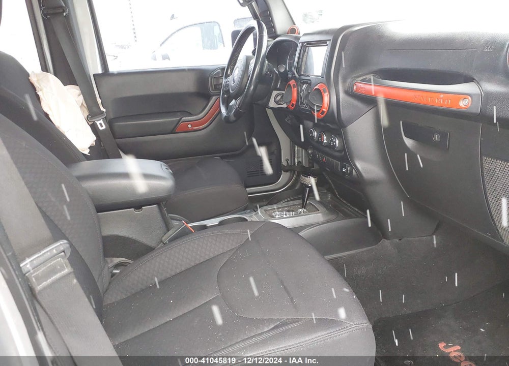 2013 JEEP WRANGLER UNLIMITED SPORT VIN: 1C4HJWDG2DL701640