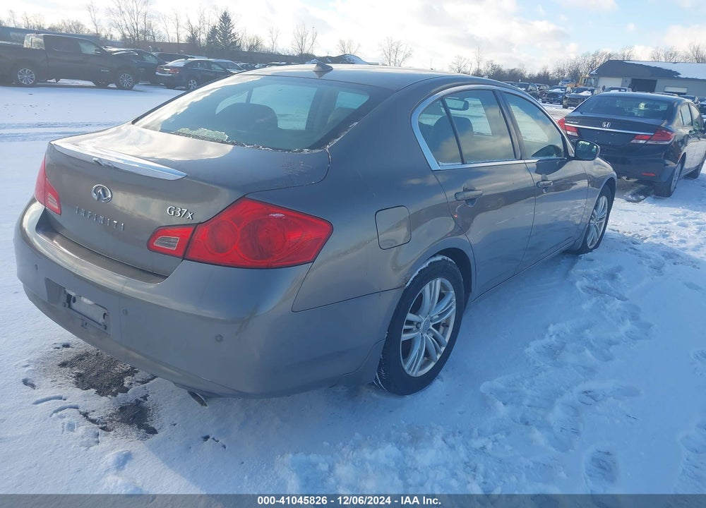 2010 INFINITI G37X VIN: JN1CV6AR2AM457940