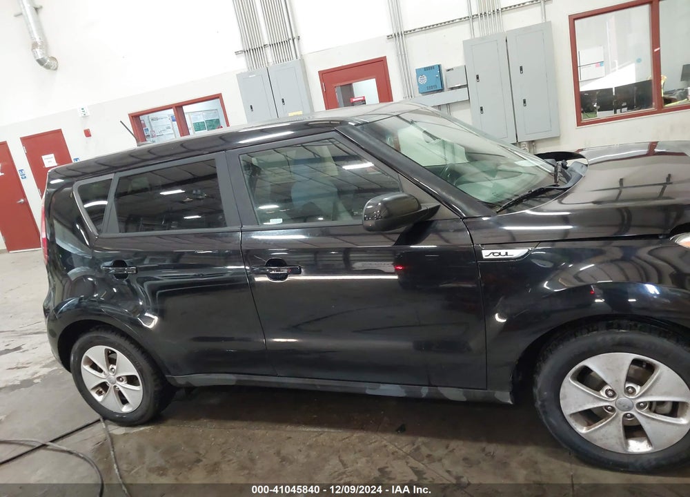 2015 KIA SOUL VIN: KNDJN2A21F7120097