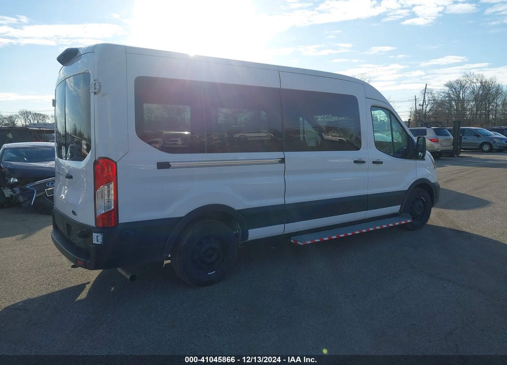 2024 FORD TRANSIT-350 PASSENGER VAN XL VIN: 1FDAX2C87RKA10826