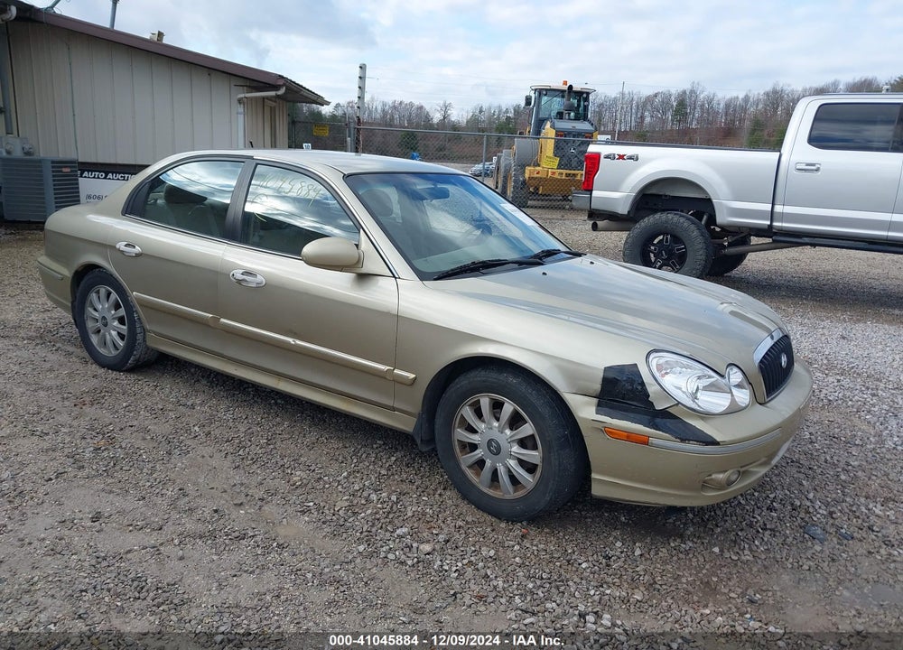 2004 HYUNDAI SONATA GLS/LX VIN: KMHWF35H04A056024