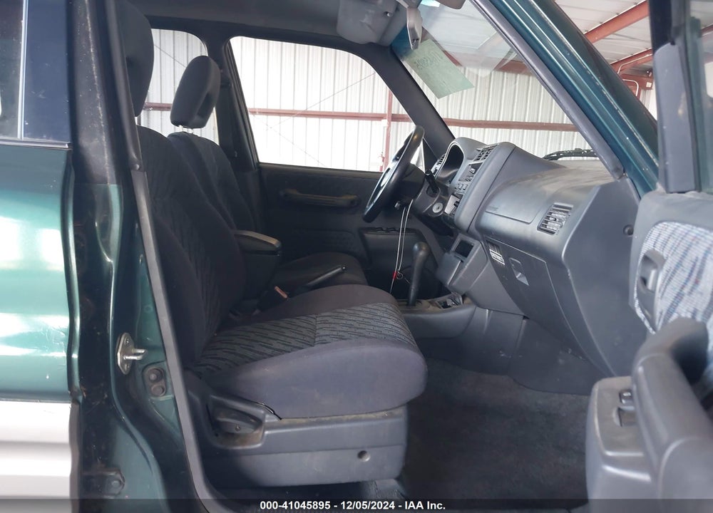 1998 TOYOTA RAV4 VIN: JT3GP10V1W0032965