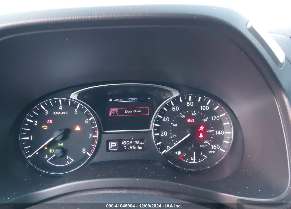 2013 NISSAN PATHFINDER SL VIN: 5N1AR2MM3DC601762
