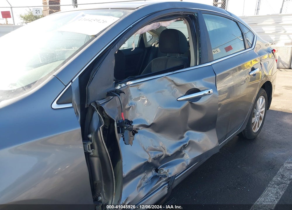 2015 NISSAN SENTRA SV VIN: 3N1AB7AP1FY364626