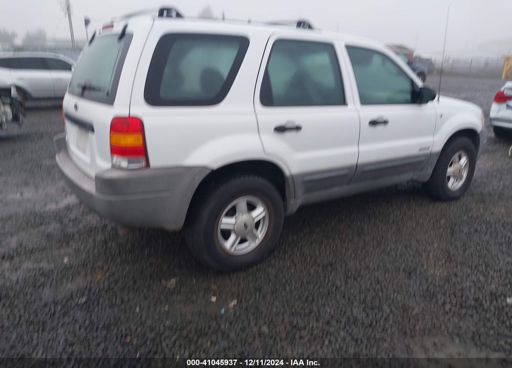 2001 FORD ESCAPE XLS VIN: 1FMYU02151KE73679
