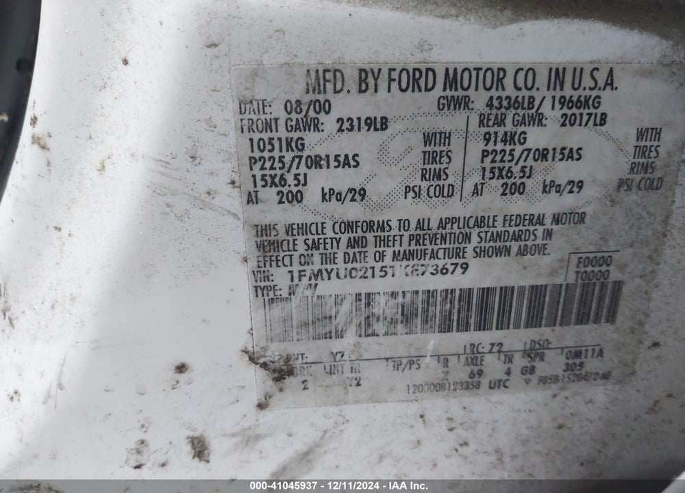 2001 FORD ESCAPE XLS VIN: 1FMYU02151KE73679