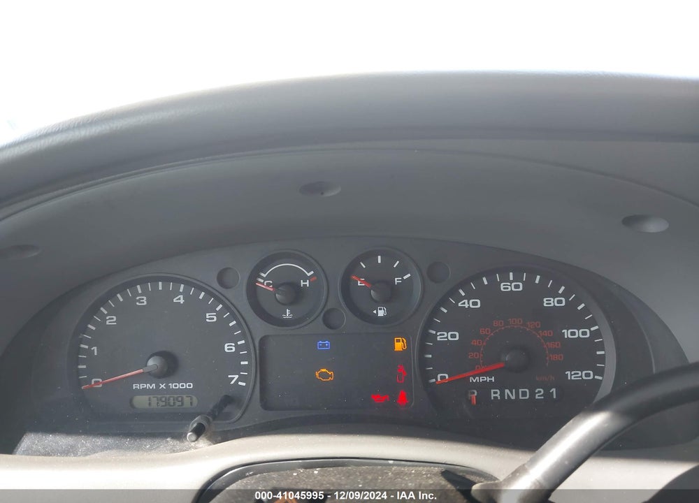 2011 FORD RANGER XL VIN: 1FTKR1AD5BPA02987