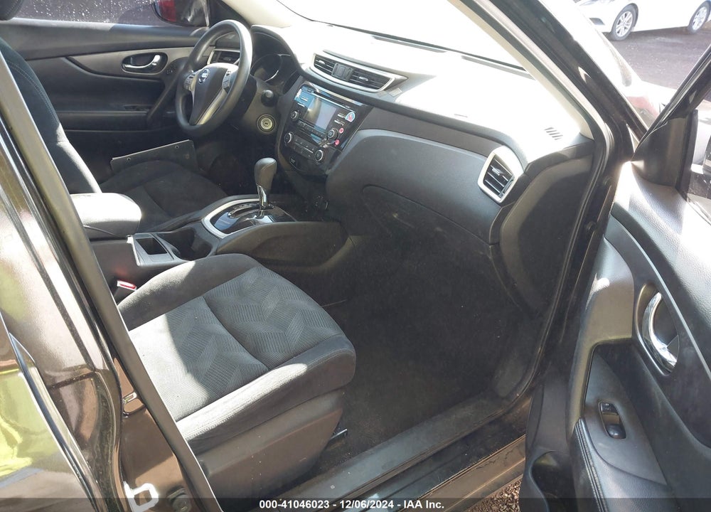 2016 NISSAN ROGUE S/SL/SV VIN: JN8AT2MT6GW010135