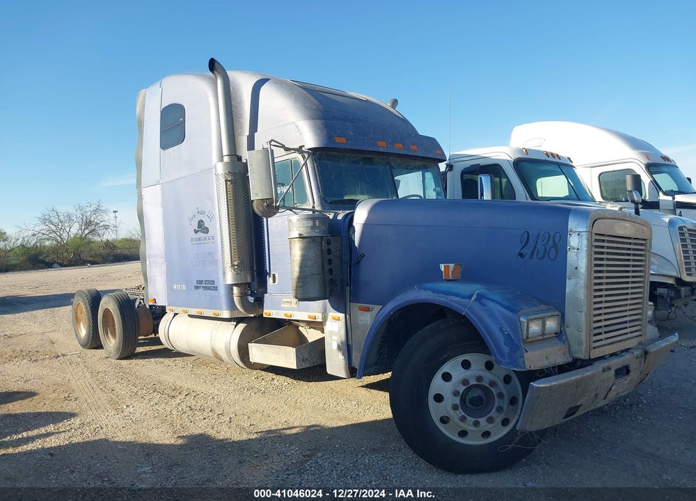 2000 FREIGHTLINER FLD FLD120 VIN: 1FUPCSZB1YLG17287
