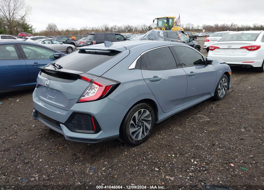 2019 HONDA CIVIC LX VIN: SHHFK7H37KU204891