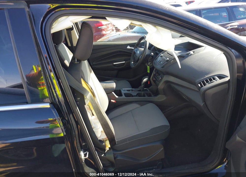 2018 FORD ESCAPE SE VIN: 1FMCU9GD7JUB15702