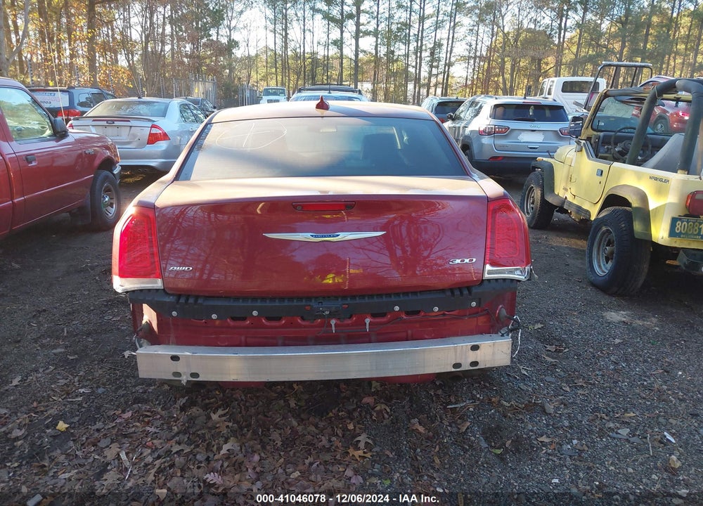2018 CHRYSLER 300 LIMITED AWD VIN: 2C3CCAKG0JH300210