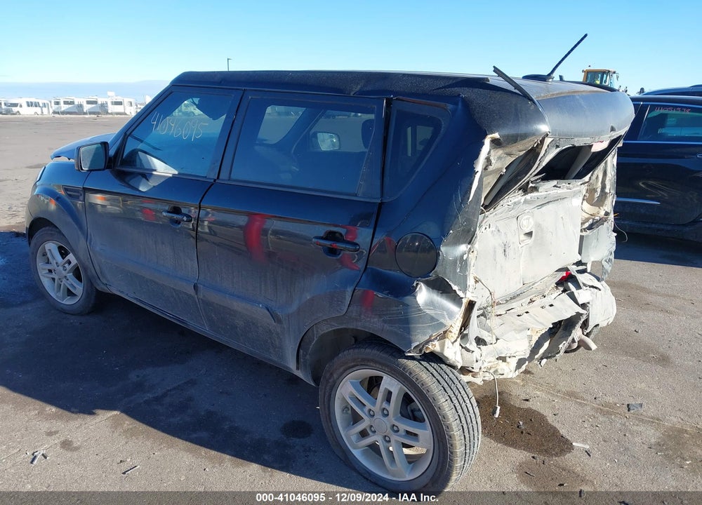 2011 KIA SOUL VIN: KNDJT2A21B7735703