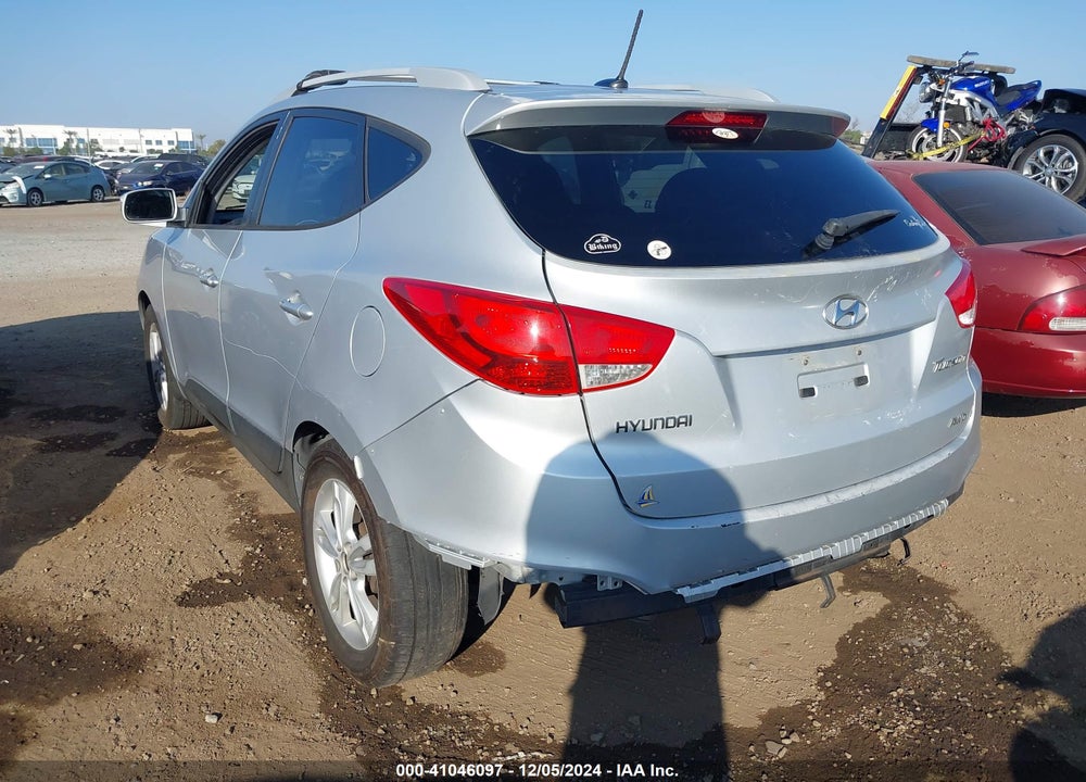 2013 HYUNDAI TUCSON GLS VIN: KM8JUCACXDU574876