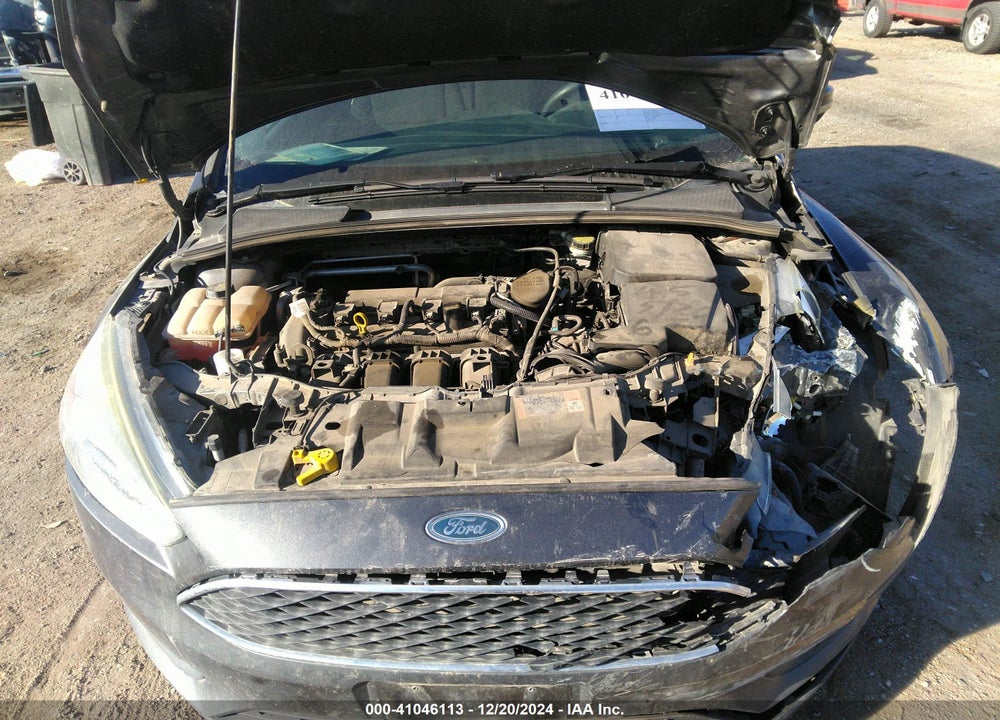2015 FORD FOCUS SE VIN: 1FADP3K28FL317406