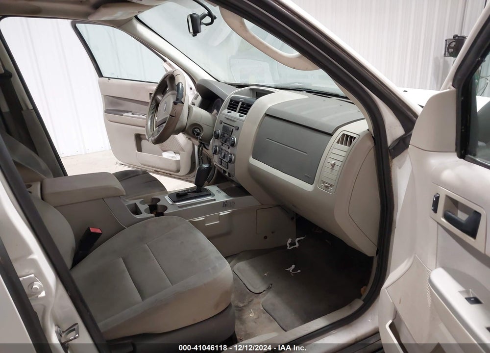2010 FORD ESCAPE XLT VIN: 1FMCU9D78AKC15026