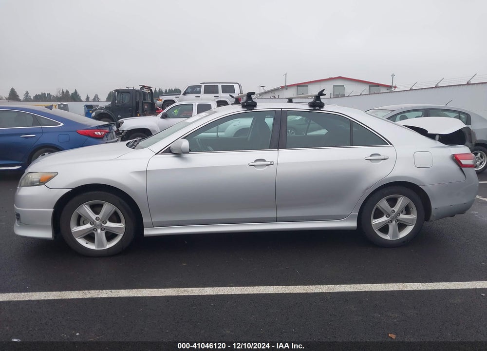 2011 TOYOTA CAMRY SE VIN: 4T1BF3EK2BU163002