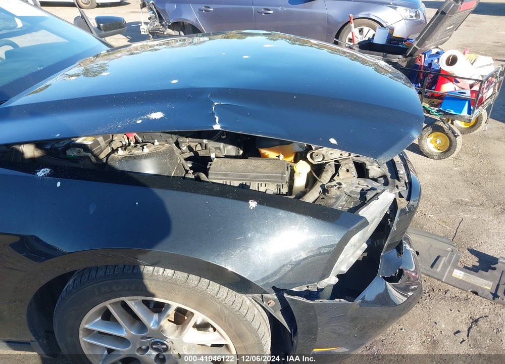 2014 FORD MUSTANG VIN: 1ZVBP8AM6E5200490