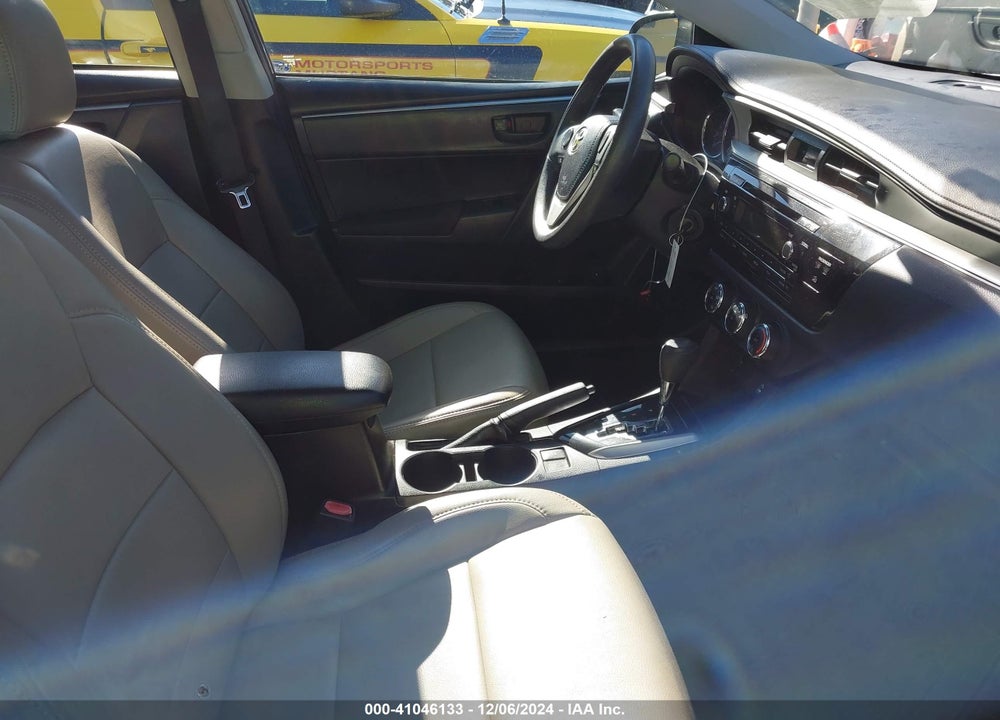 2015 TOYOTA COROLLA L VIN: 5YFBURHE4FP233007