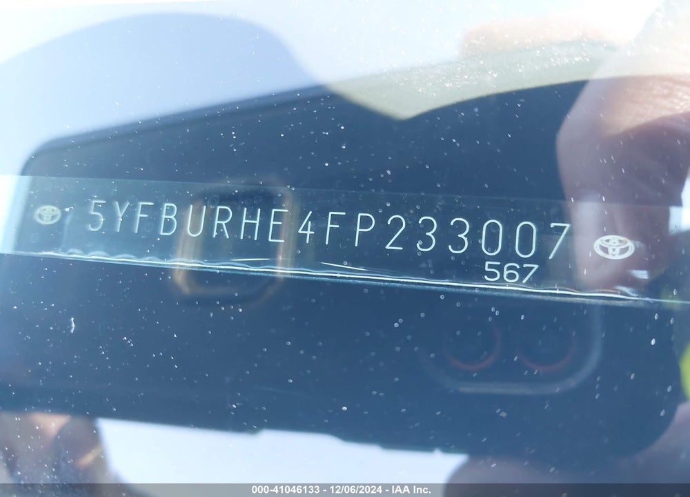 2015 TOYOTA COROLLA L VIN: 5YFBURHE4FP233007