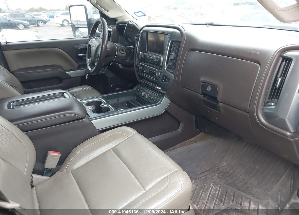 2015 CHEVROLET SILVERADO 2500HD LTZ VIN: 1GC2KWEG8FZ527574