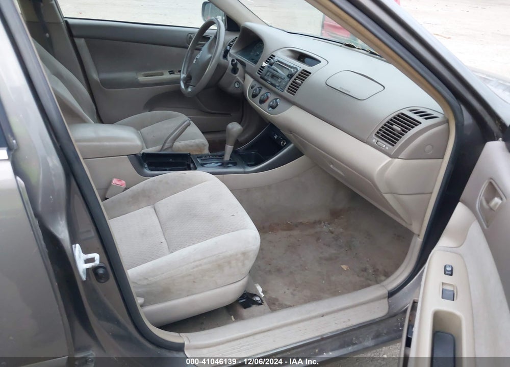 2004 TOYOTA CAMRY LE VIN: 4T1BE32K64U937245