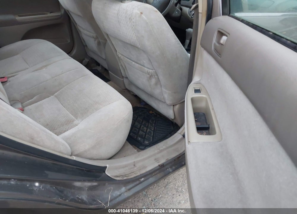 2004 TOYOTA CAMRY LE VIN: 4T1BE32K64U937245