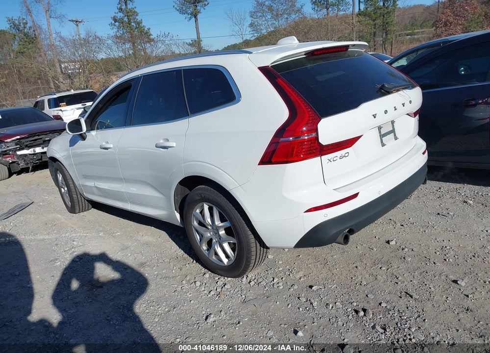 2020 VOLVO XC60 T5 MOMENTUM VIN: YV4102RK3L1582353