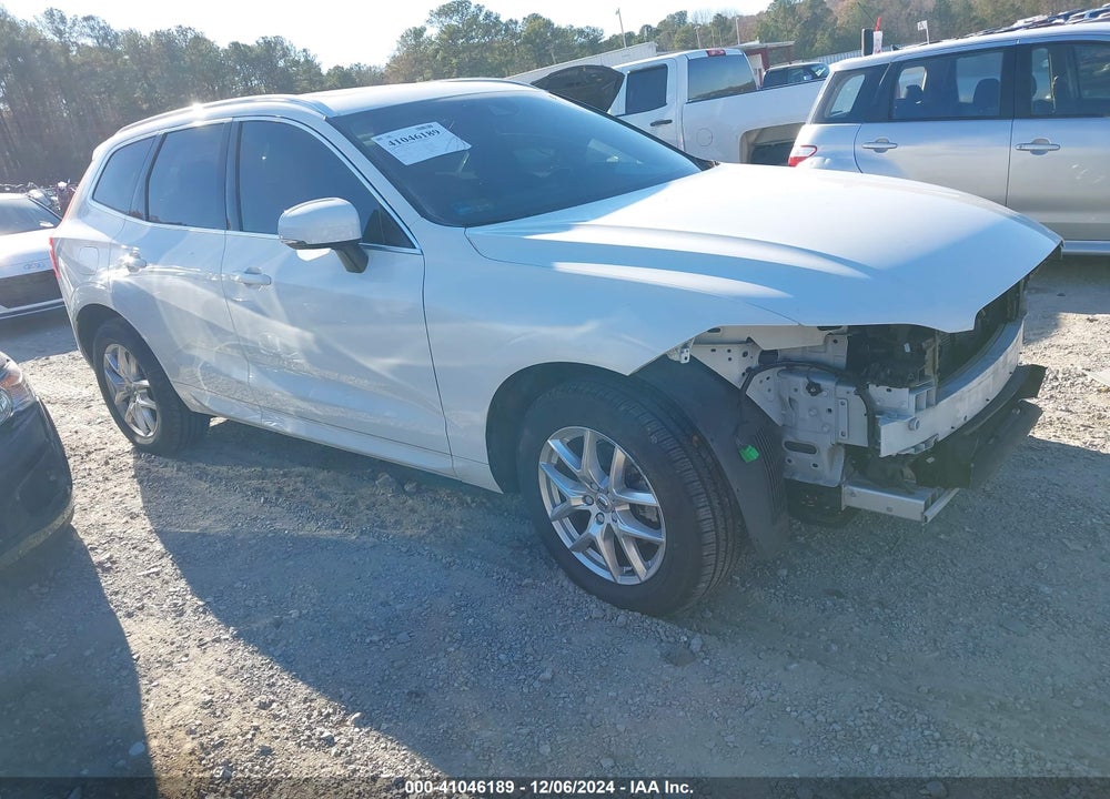 2020 VOLVO XC60 T5 MOMENTUM VIN: YV4102RK3L1582353