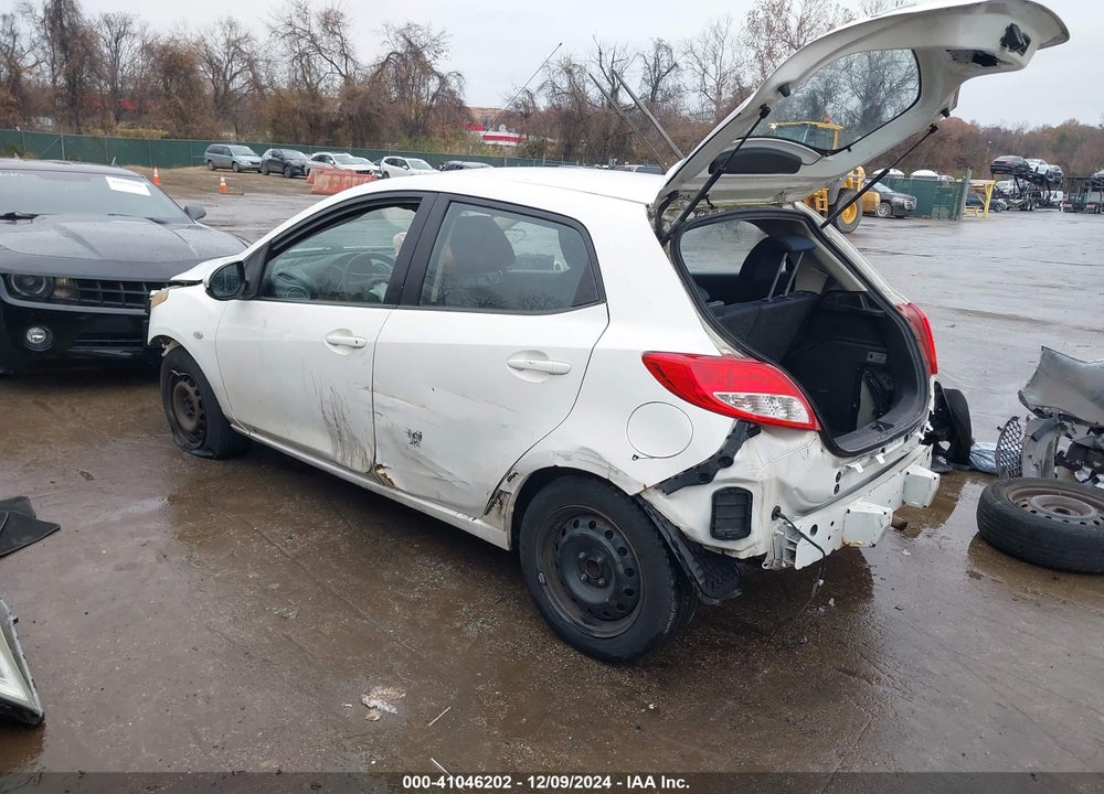 2014 MAZDA 2 SPORT VIN: JM1DE1KY0E0185430