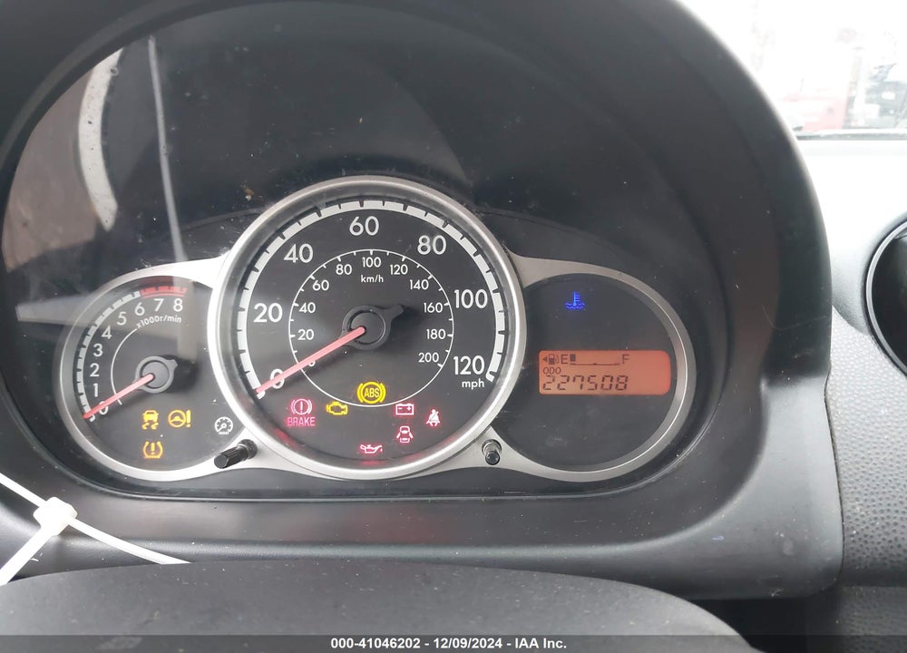 2014 MAZDA 2 SPORT VIN: JM1DE1KY0E0185430