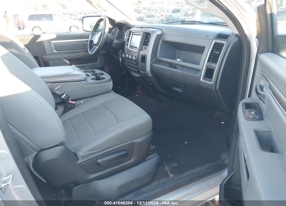 2014 RAM 1500 TRADESMAN VIN: 3C6JR6AG5EG280873