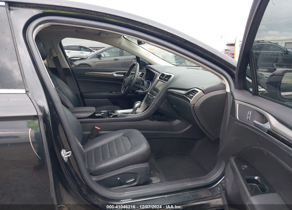 2014 FORD FUSION SE VIN: 3FA6P0HD2ER201151