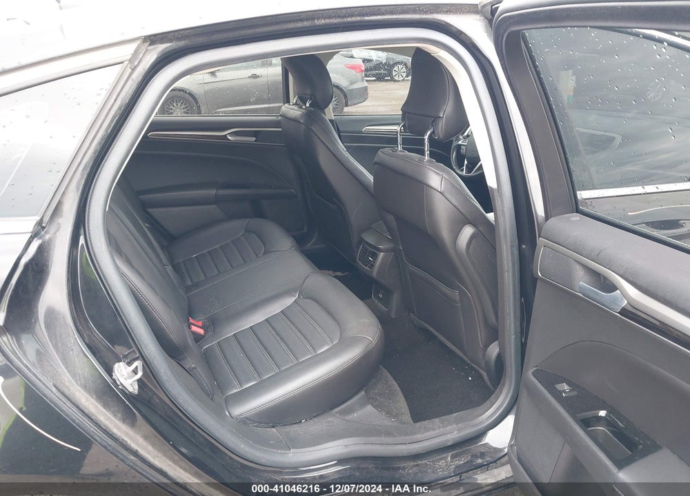 2014 FORD FUSION SE VIN: 3FA6P0HD2ER201151