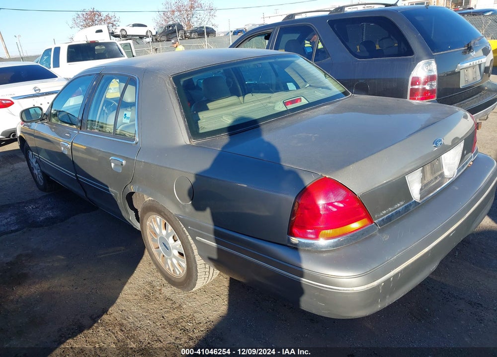 2003 FORD CROWN VICTORIA LX VIN: 2FAHP74W83X146602