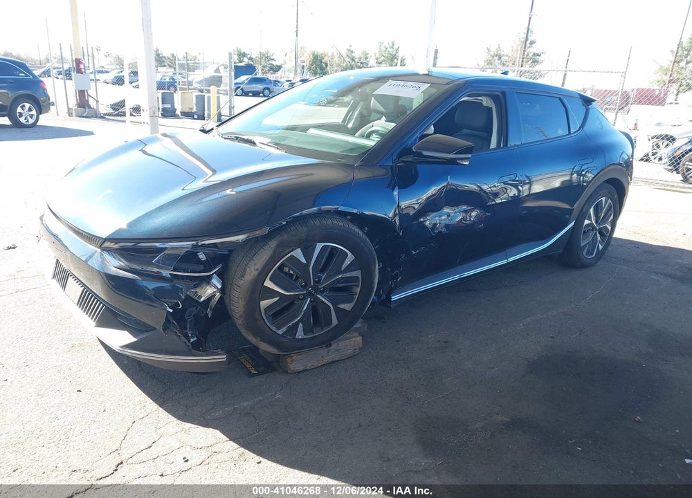 2024 KIA EV6 LIGHT LONG RANGE VIN: KNDC3DLC4R5214538